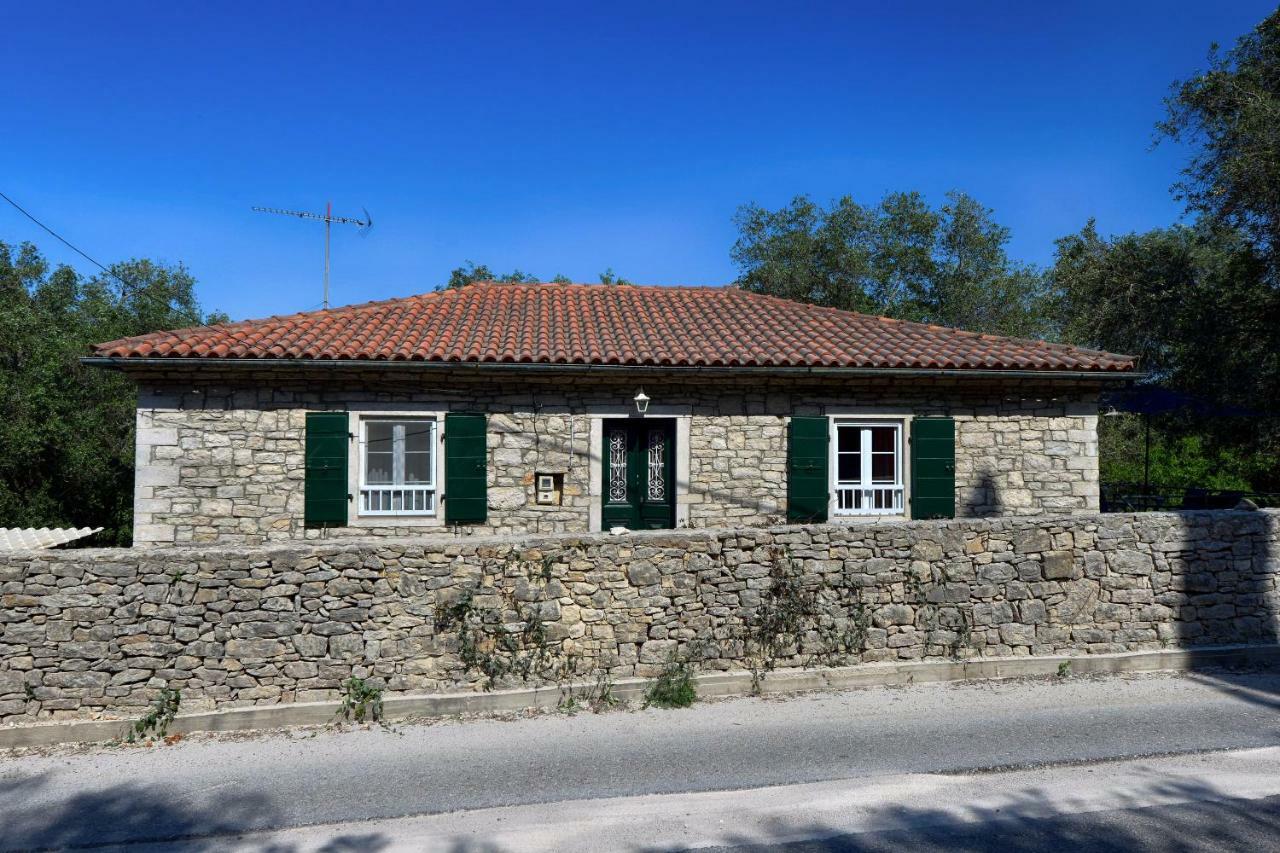Mikroulis Residence Mastoratika Exteriér fotografie